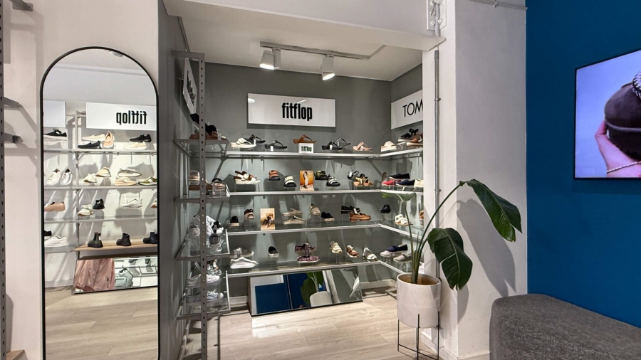 To Let commercial Property for Rent in Zonnebloem Western Cape